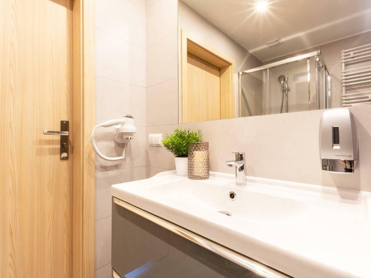 Vacationclub - Cesarskie Ogrody Apartament 758 Свиноуйсьце Экстерьер фото